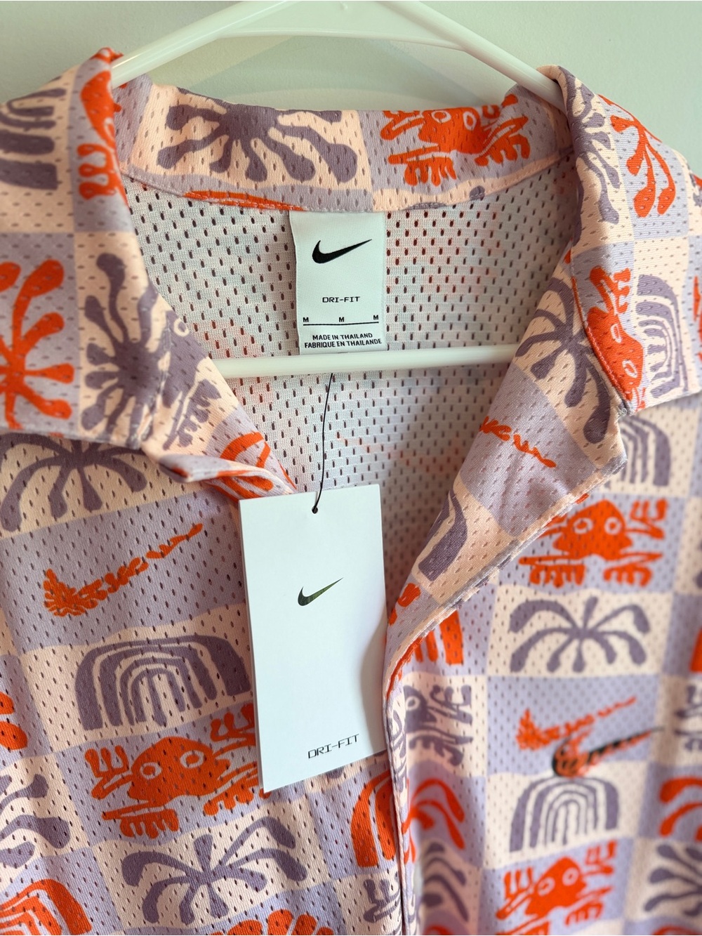 Nike Spring Break Shirt - Picture 4 of 6
